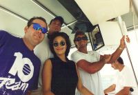 Filename=ABC_NEWS_PERSONALITY_TODD_TONGEN_and_MARK_THE_SHARK.jpg
Filesize=23KiB
Dimensions=400x277
Date added=Jan 13, 2009 ABC_NEWS_PERSONALITY_TODD_TONGEN_and_MARK_THE_SHARK.jpg